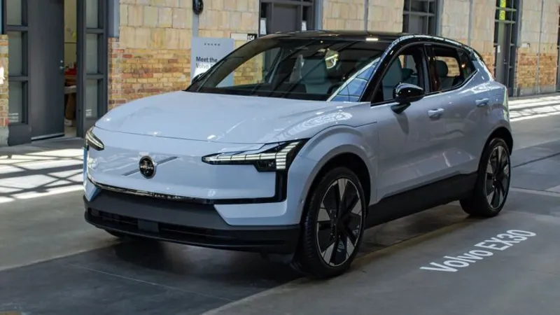 Volvo EX30